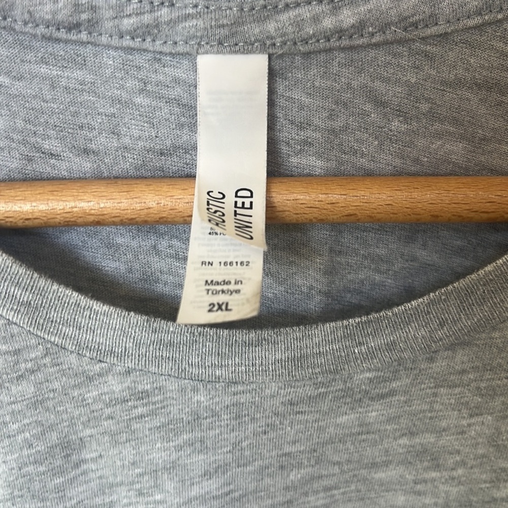 Bluey Dad Short Sleeve T Shirt Gray and Blue size XXL - Picture 5 of 6